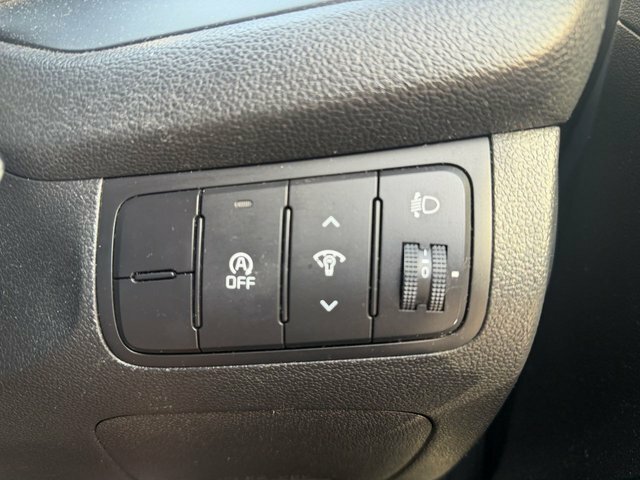 Kia Ceed 1.4 Vr7 Sportwagon Euro 5 White #19