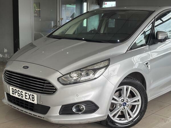 Ford S-Max 2.0 Tdci Titanium Euro 6 Ss Silver #2