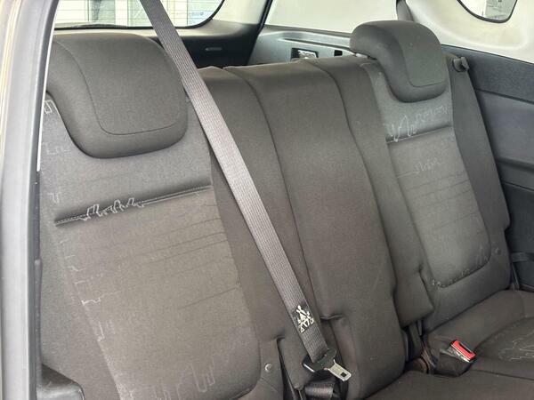 Vauxhall Meriva Mpv Red #12