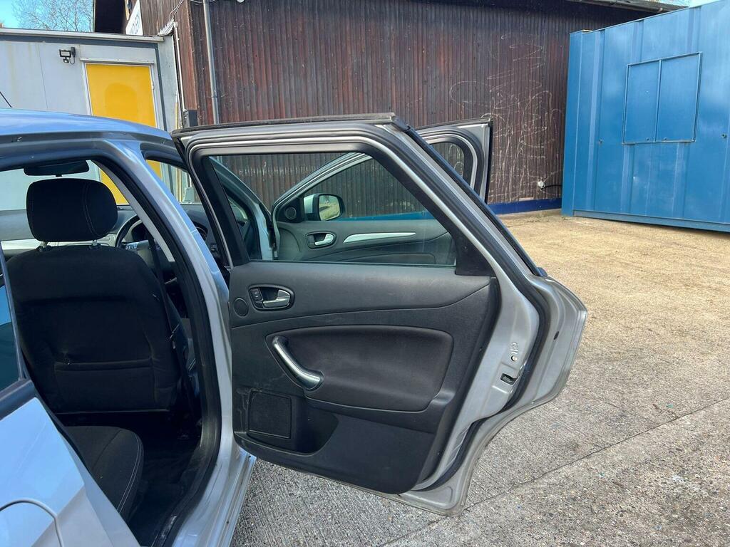 Ford Mondeo Titanium X Sport Grey #32