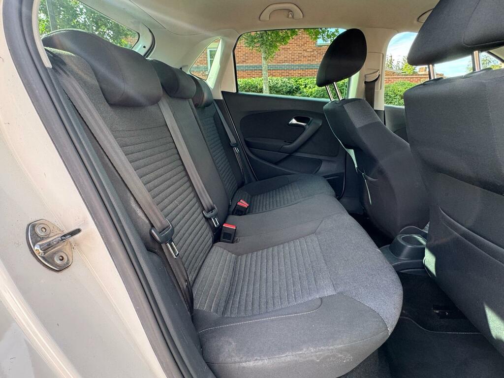 Volkswagen Polo Hatchback White #25