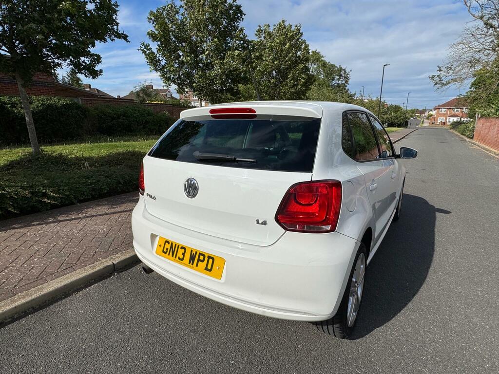 Volkswagen Polo Hatchback White #18