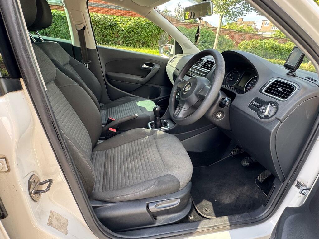 Volkswagen Polo Hatchback White #24