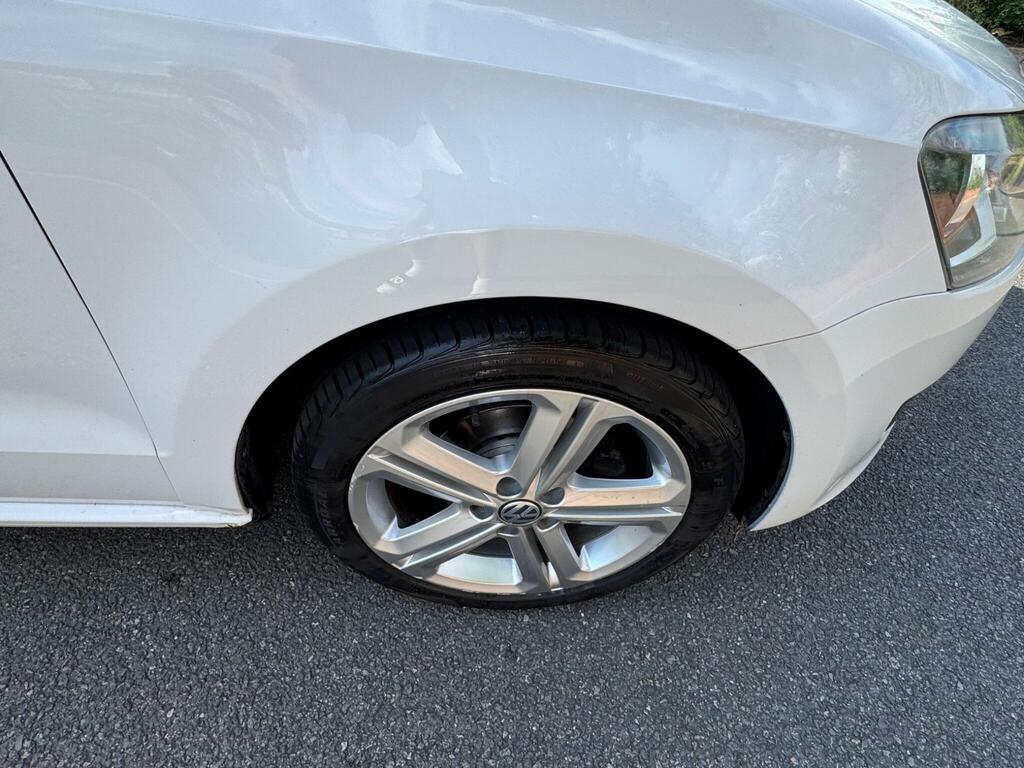 Volkswagen Polo Hatchback White #30