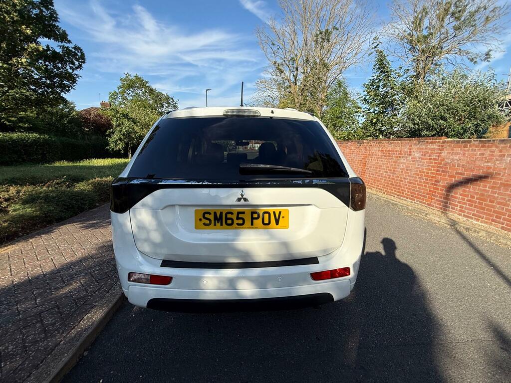 Mitsubishi Outlander Gx3h White #6