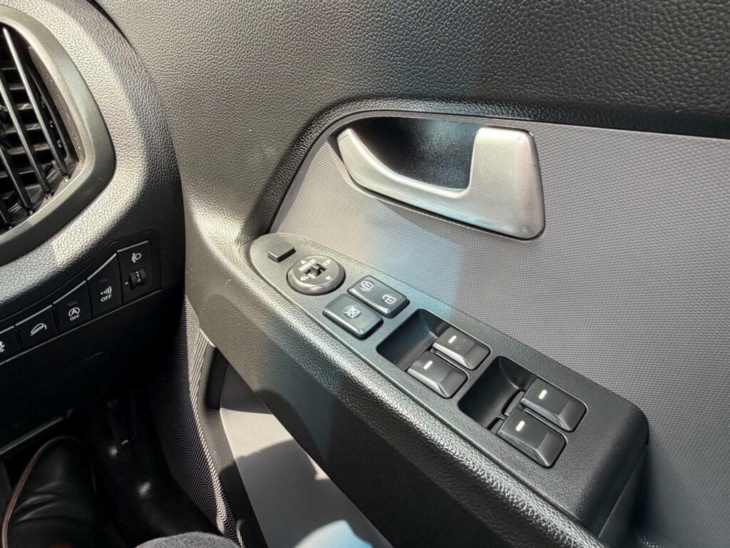 Kia Sportage 2 Silver #41