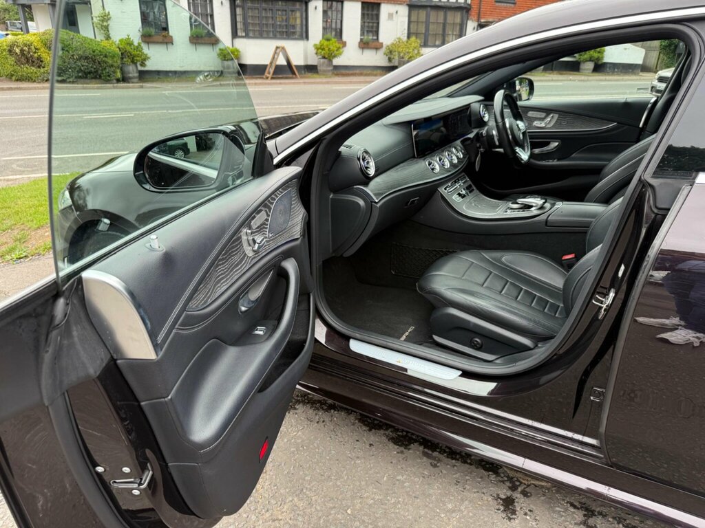 Mercedes-Benz CLS  Black #59