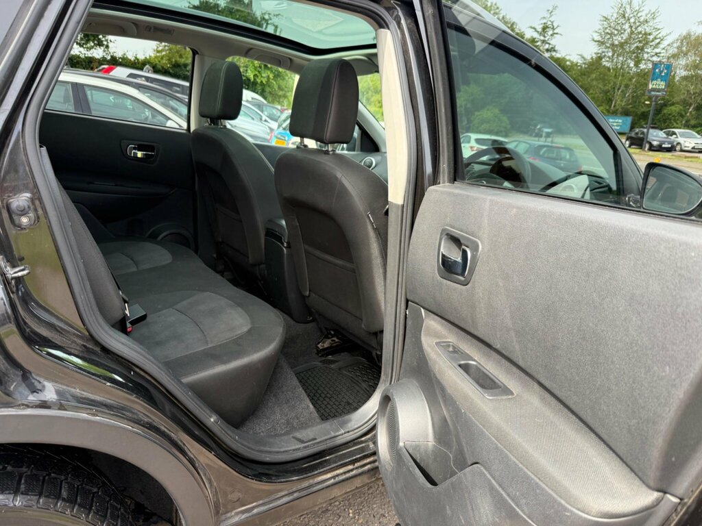 Nissan Qashqai N-tec Plus Black #28