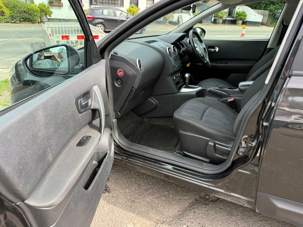 Nissan Qashqai N-tec Plus Black #30