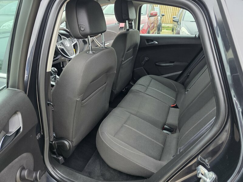 Vauxhall Astra Design Black #12