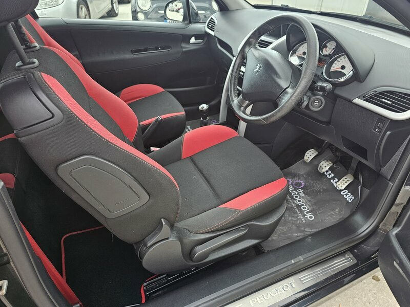 Peugeot 207 Hatchback Black #9