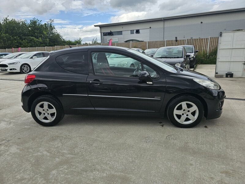 Peugeot 207 Hatchback Black #8