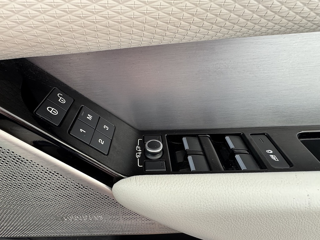 Land Rover Range Rover Velar 3.0 D300 R-dynamic Hse Grey #26