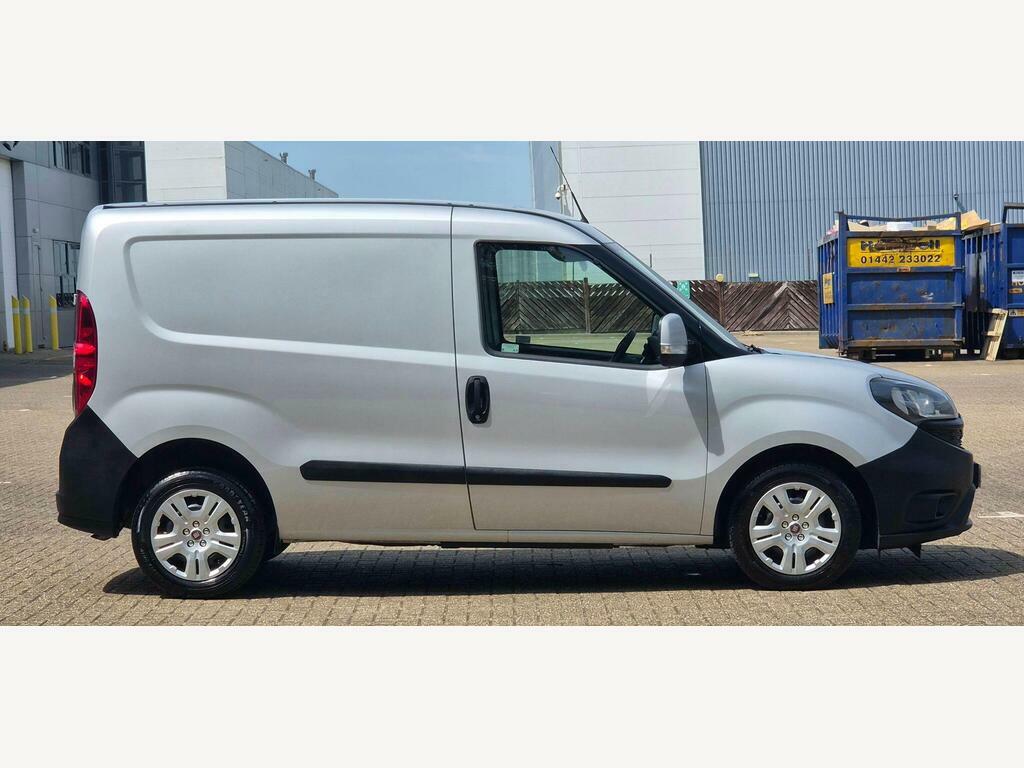 Fiat Doblo 1.6 Multijetii Tecnico L1 H1 Euro 6 S S Grey #4