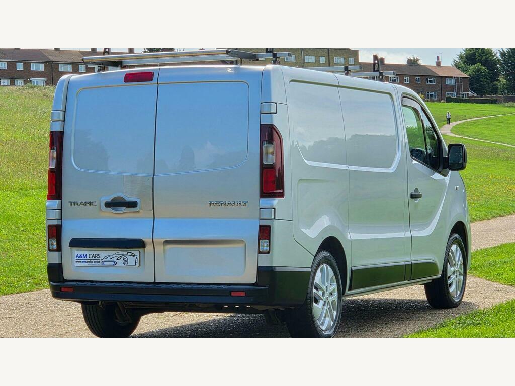 Renault Trafic 1.6 Dci 27 Sport Nav Swb Standard Roof Euro 6 Silver #3