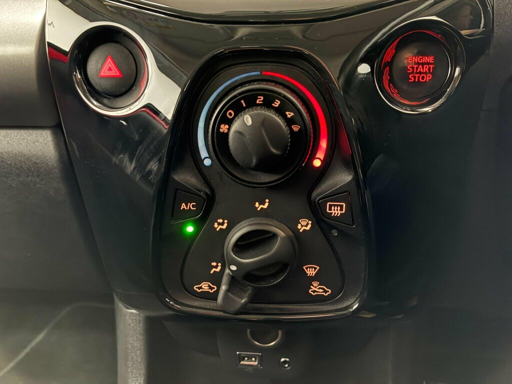 Peugeot 108 Hatchback Red #16