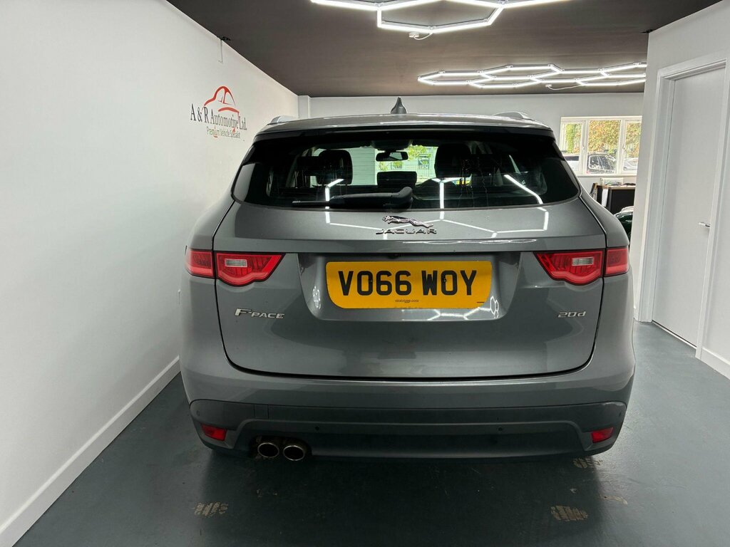 Jaguar F-Pace Suv 2.0 D180 Portfolio Awd Euro 6 Ss Silver #9