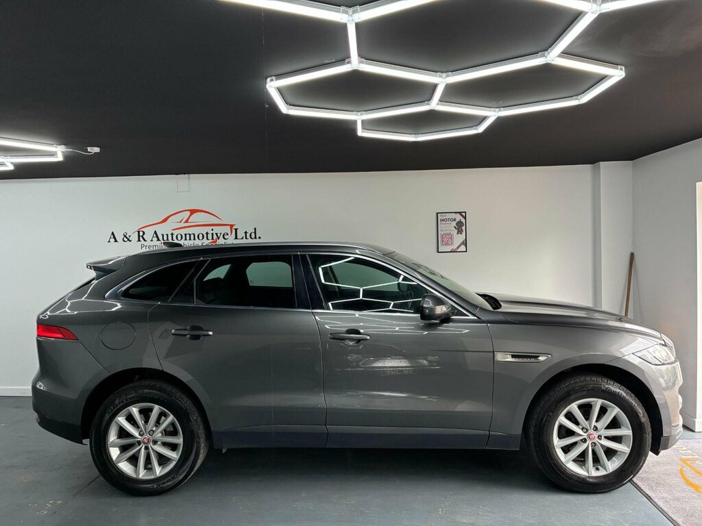 Jaguar F-Pace 2.0 D180 Prestige Euro 6 Ss  #2