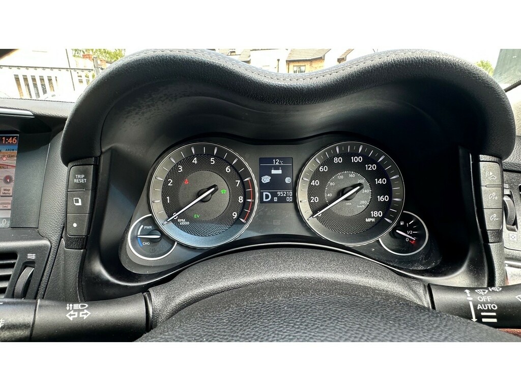 Infiniti M Gt Premium White #8