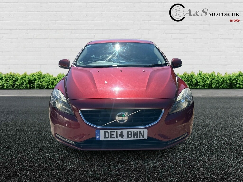 Volvo V40 Hatchback 1.6 D2 Se Lux 201414 DE14BWN Red #2