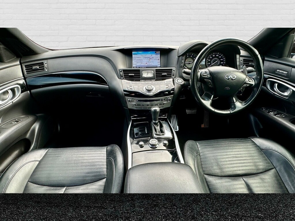 Infiniti Q70 Sport Tech D Grey #13
