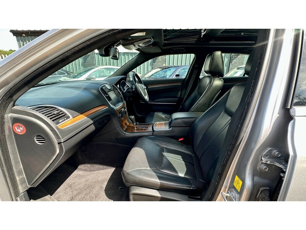 Chrysler 300C 3.0 Crd Executive 236 Bhp Grey #8