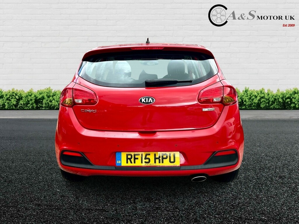 Kia Ceed Hatchback 1.6 Crdi Ecodynamics 2 201515 RF15HPU Red #5