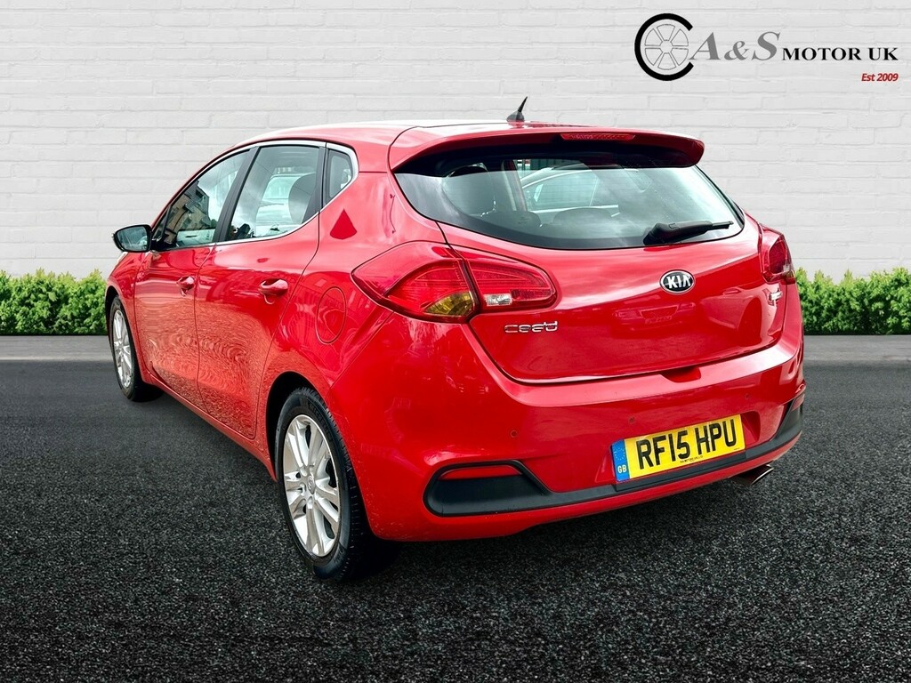 Kia Ceed Hatchback 1.6 Crdi Ecodynamics 2 201515 RF15HPU Red #6