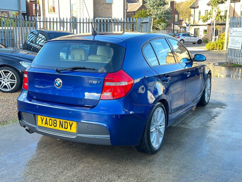 BMW 1 Series 118D Se Silver #24