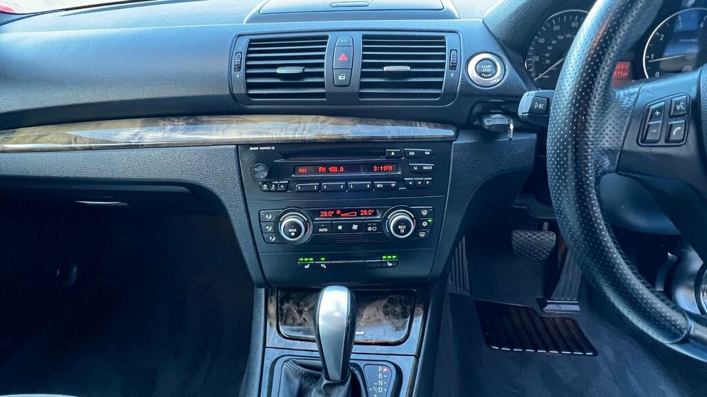 BMW 1 Series 118D Se Silver #171
