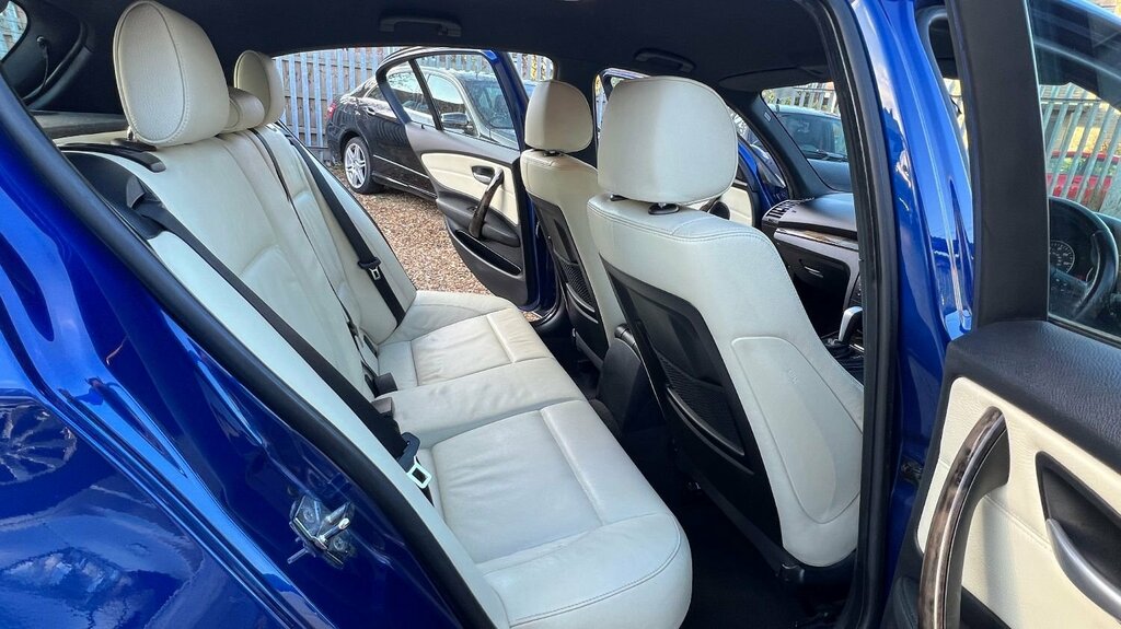 BMW 1 Series 118D Se Silver #79