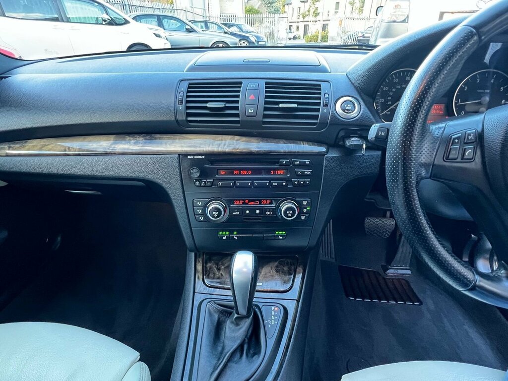 BMW 1 Series 118D Se Silver #42