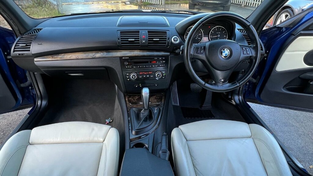BMW 1 Series 118D Se Silver #76
