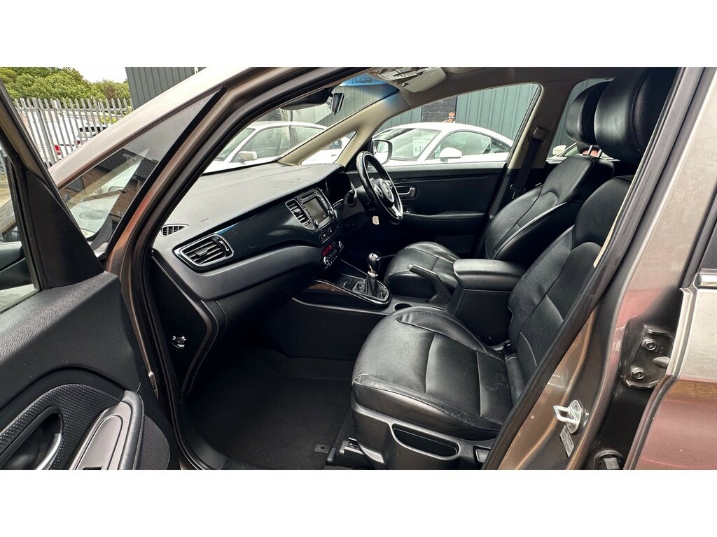 Kia Carens Mpv Blue #8