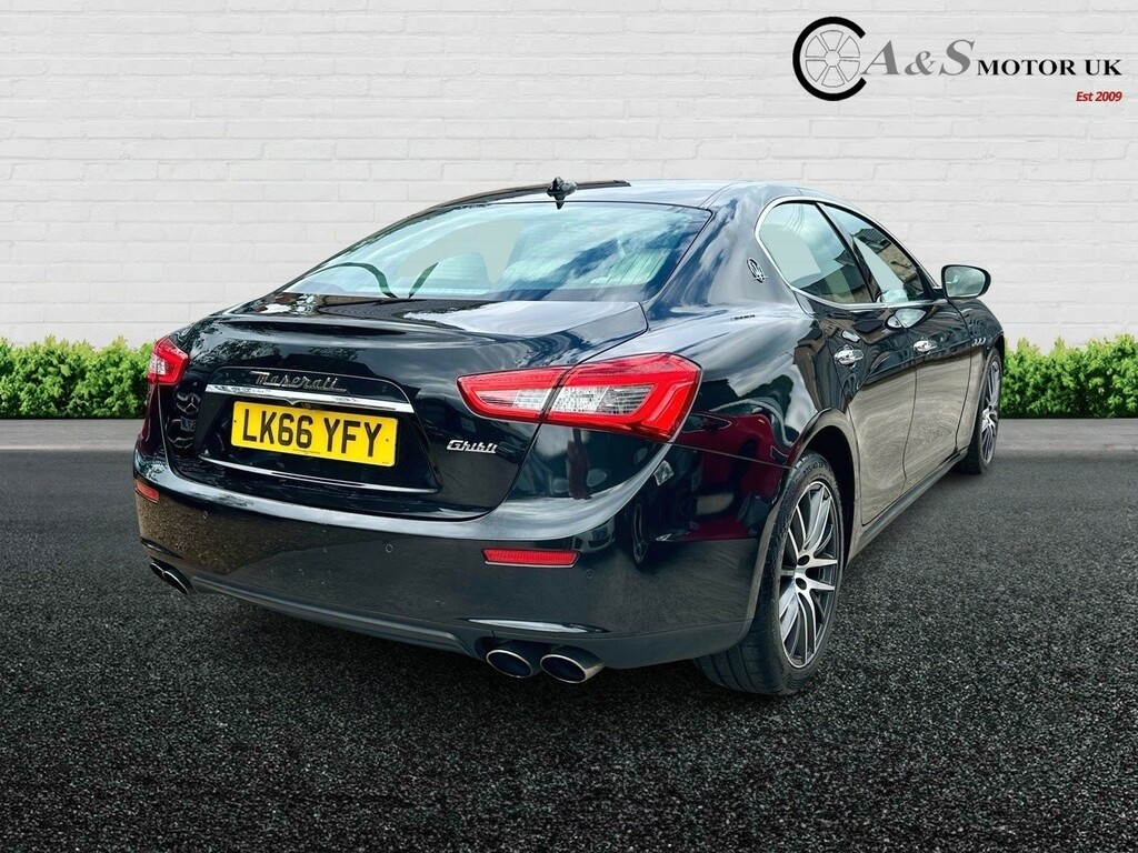 Maserati Ghibli 3.0 D V6 Black #4
