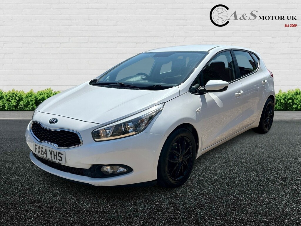 Kia Ceed Hatchback 1.4 1 201464 White