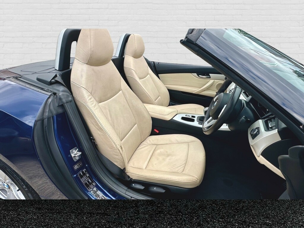BMW Z4 Convertible 2.5 23I Sdrive 201111 White #8
