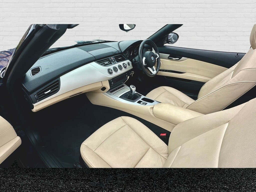 BMW Z4 Convertible 2.5 23I Sdrive 201111 White #12