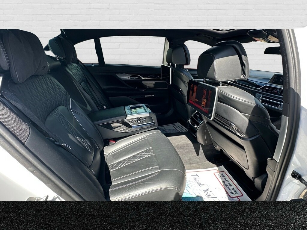 BMW 7 Series 730D Grey #11