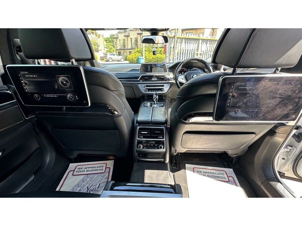 BMW 7 Series 730D Grey #10
