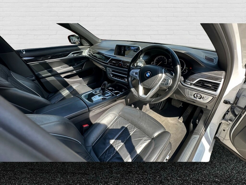 BMW 7 Series 730D Grey #18