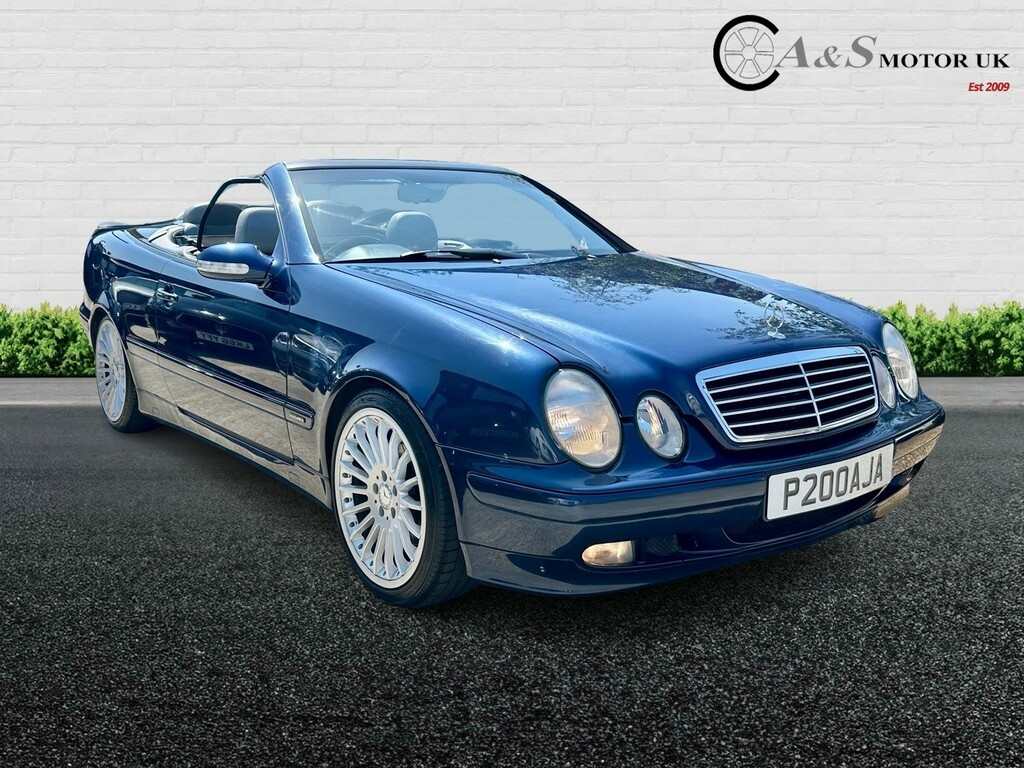 Mercedes-Benz CLK 320 3.2 Elegance Convertible Blue #3