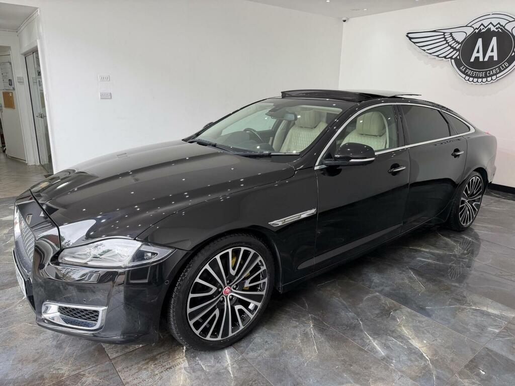 Jaguar XJ Saloon 3.0D V6 Euro 6 Ss DK66HTZ Black #3