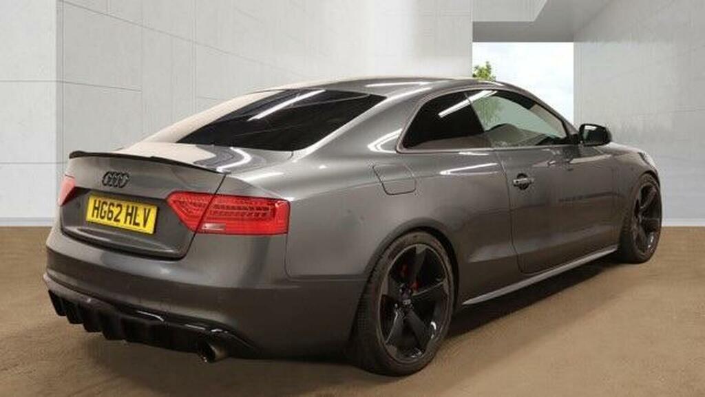 Audi A5 Coupe 2.0 Tfsi Black Edition S Tronic Quattro Euro Grey #4