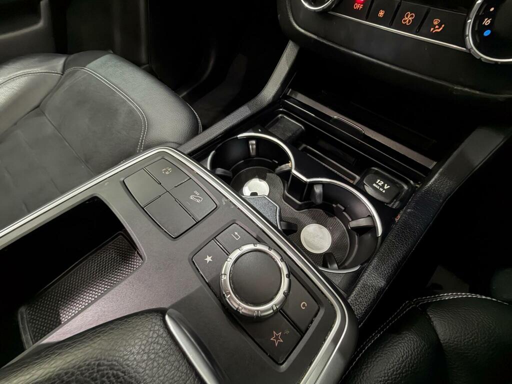 Mercedes-Benz M Class  White #12