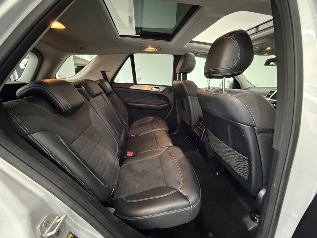 Mercedes-Benz M Class  White #20
