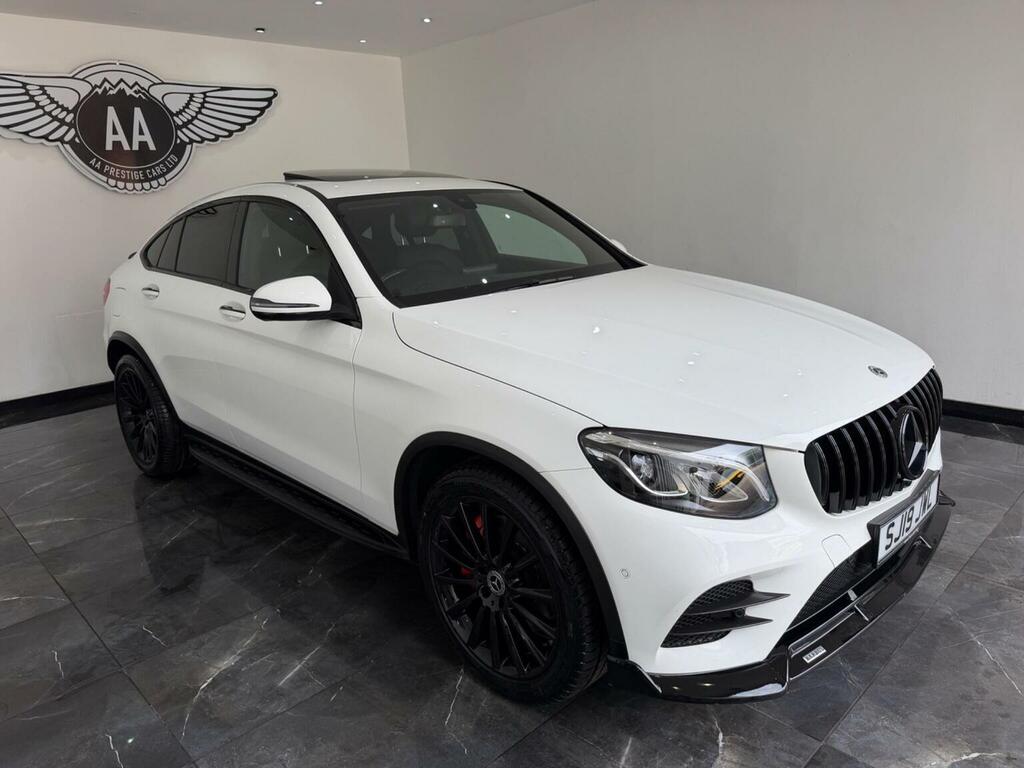Mercedes-Benz GLC Class 2.0 Glc250 Amg Line Premium Coupe G-tronic 4Mat White #5