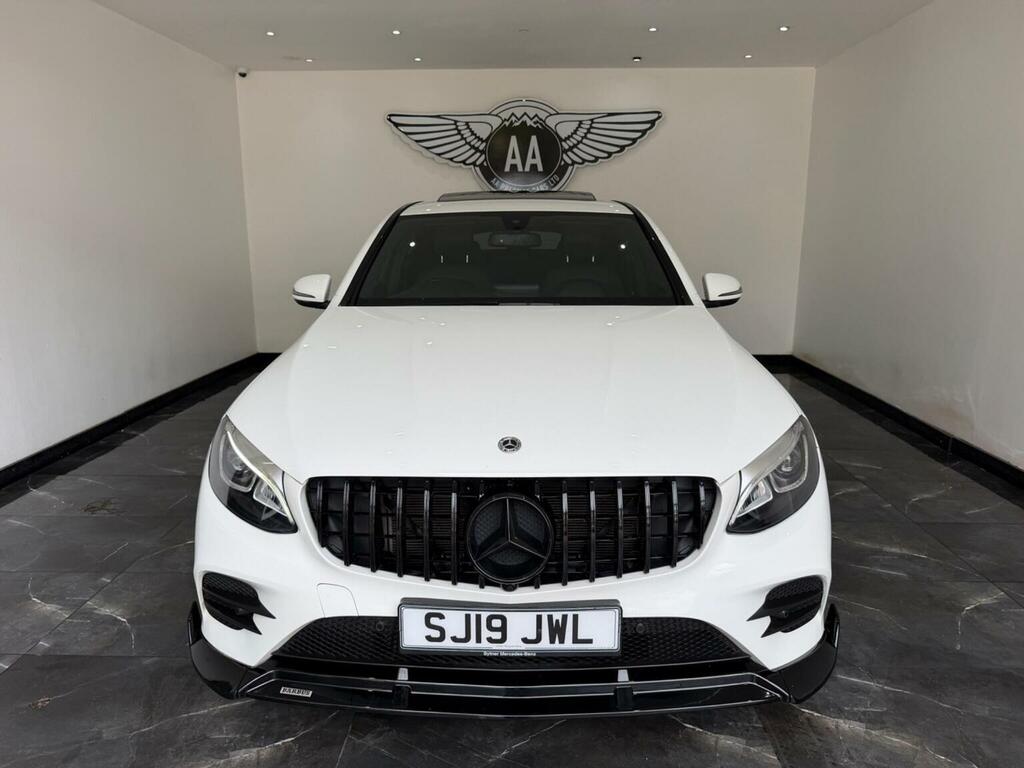 Mercedes-Benz GLC Class 2.0 Glc250 Amg Line Premium Coupe G-tronic 4Mat White #2