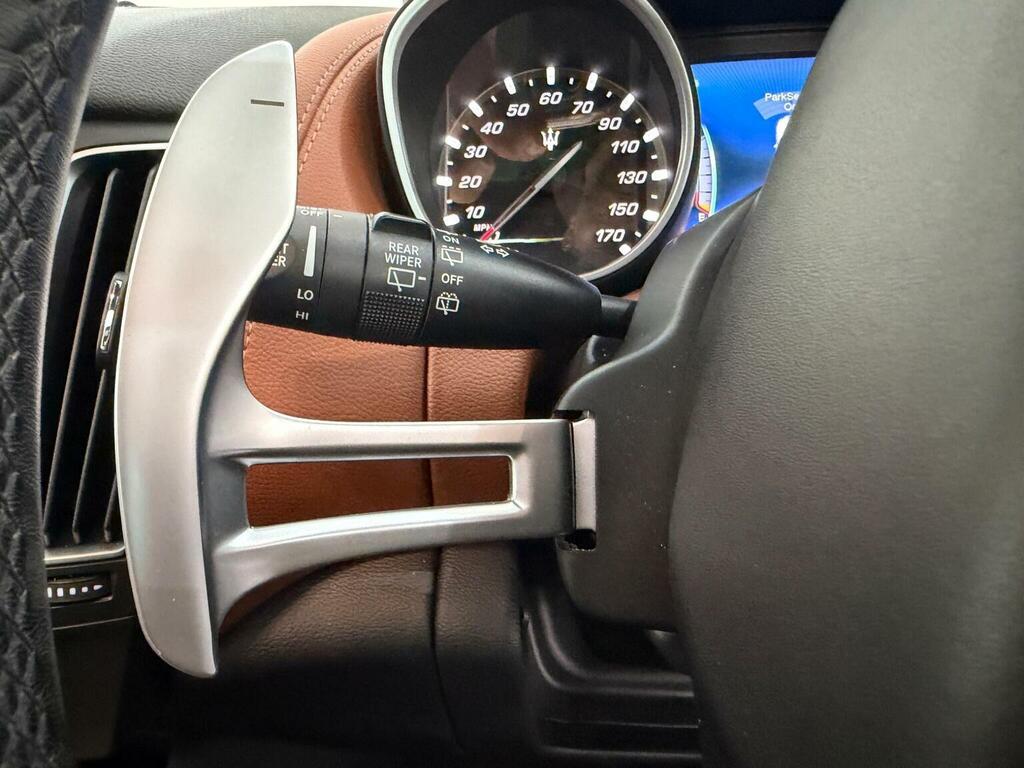 Maserati Levante S Black #24