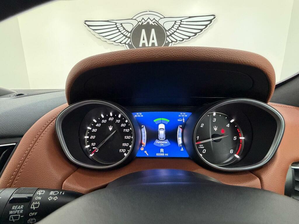 Maserati Levante S Black #44